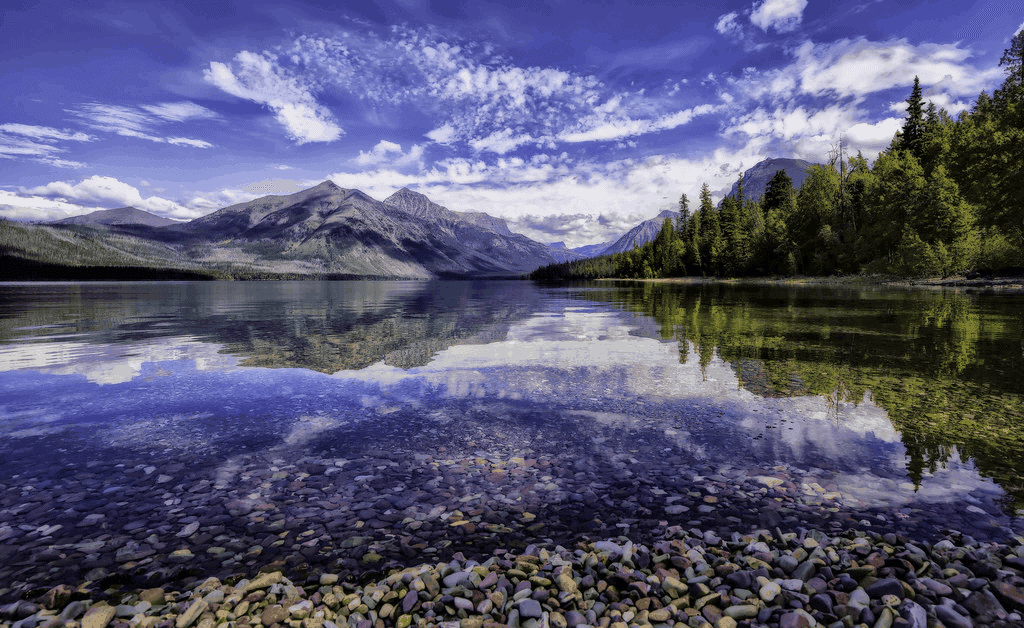 Lake McDonald Rocks | The clear water of Lake McDonald in Gl… | Flickr
